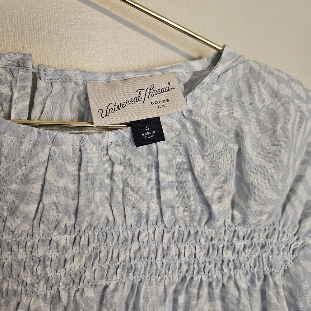 Universal Thread Light Blue Patterned Blouse - Picture 2 of 5